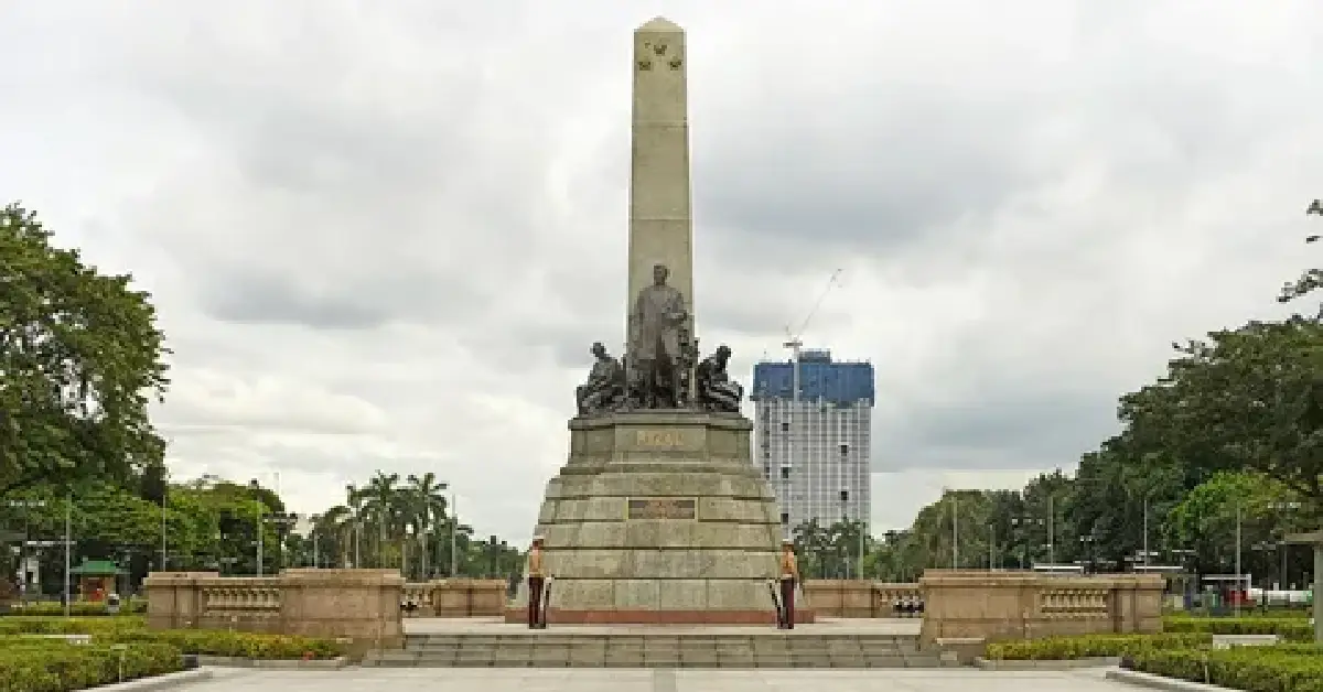 Rizal Anıtı