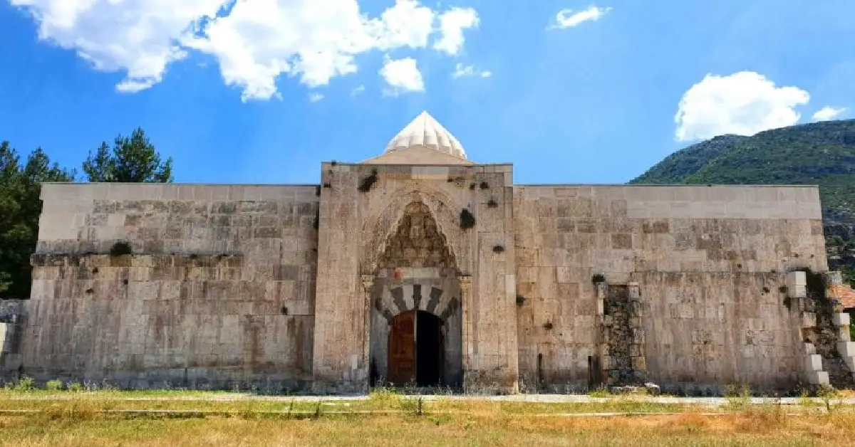 Susuz (Han) Kervansarayı