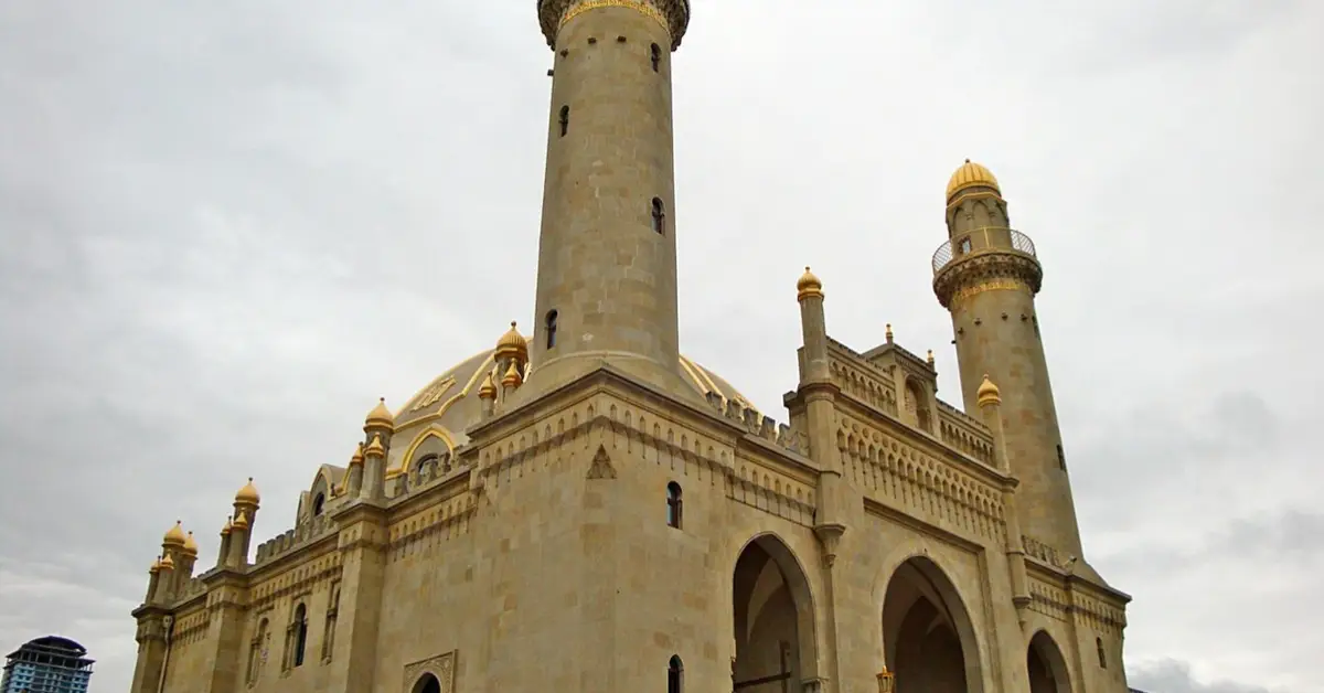 Teze Pir Cami