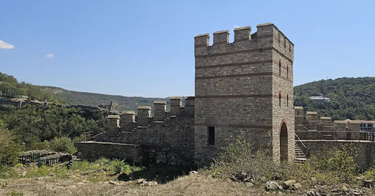 Trapeziça Kalesi