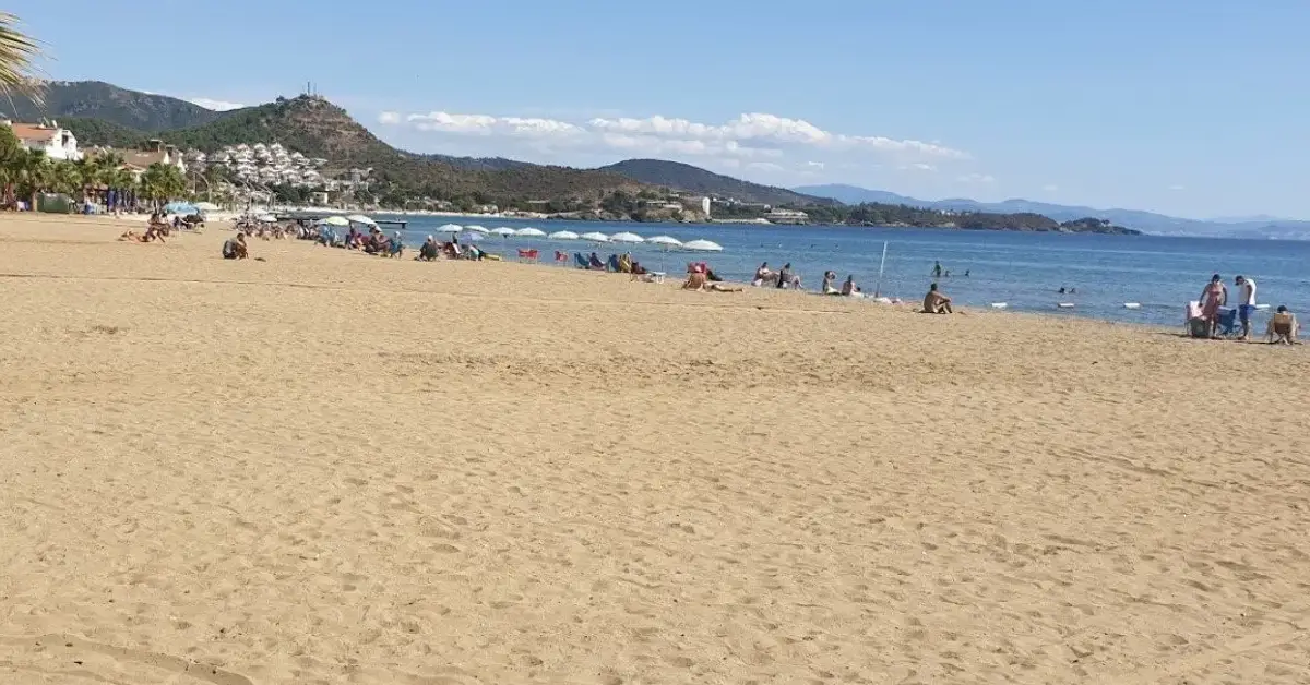 Çukuraltı Halk Plajı