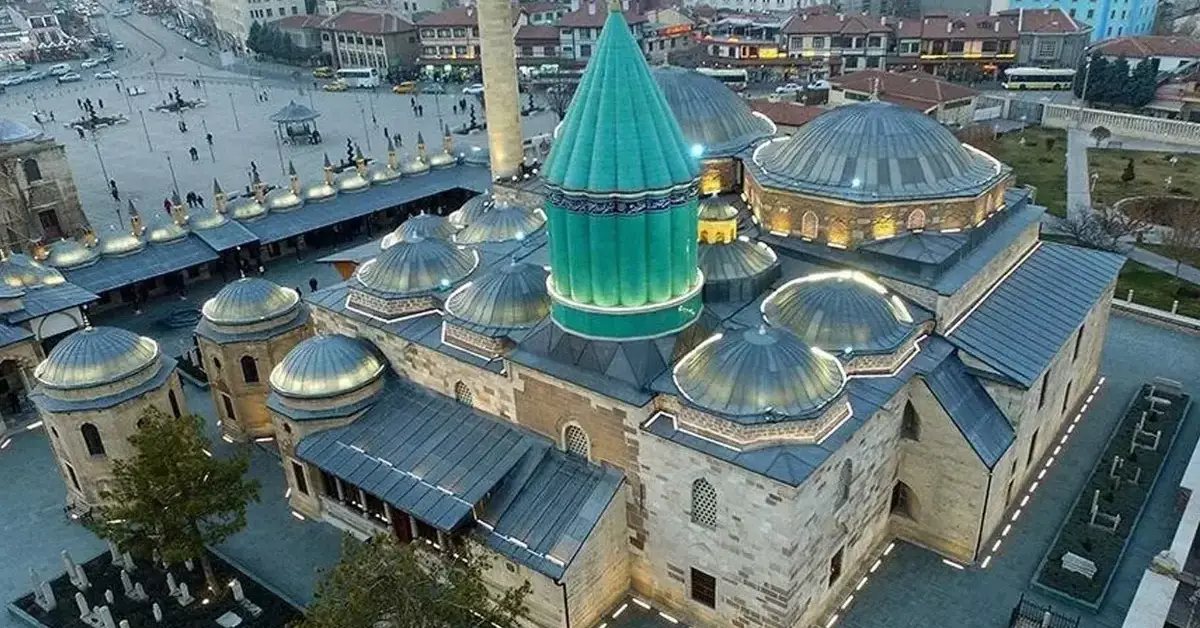 Mevlana Türbesi