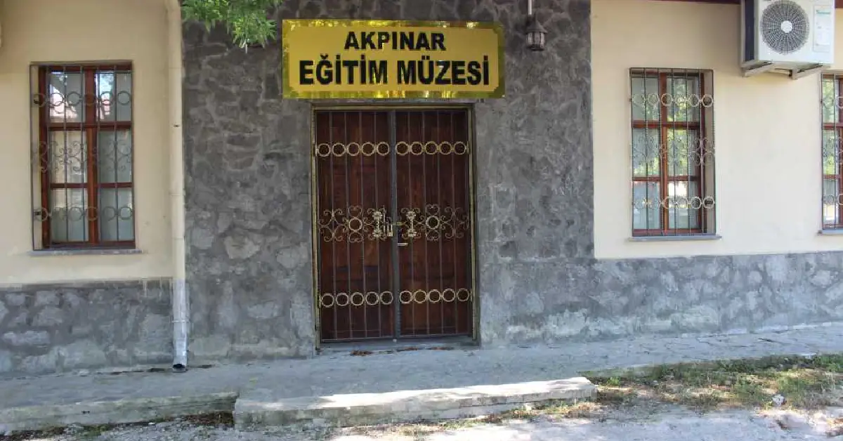 Ladik Eğtim Müzesi