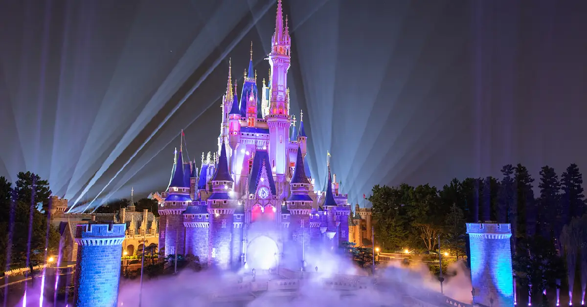 Tokyo Disneyland - Japonya