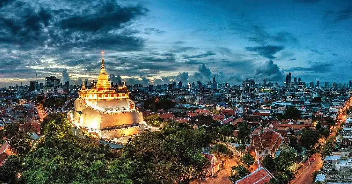 Wat Saket