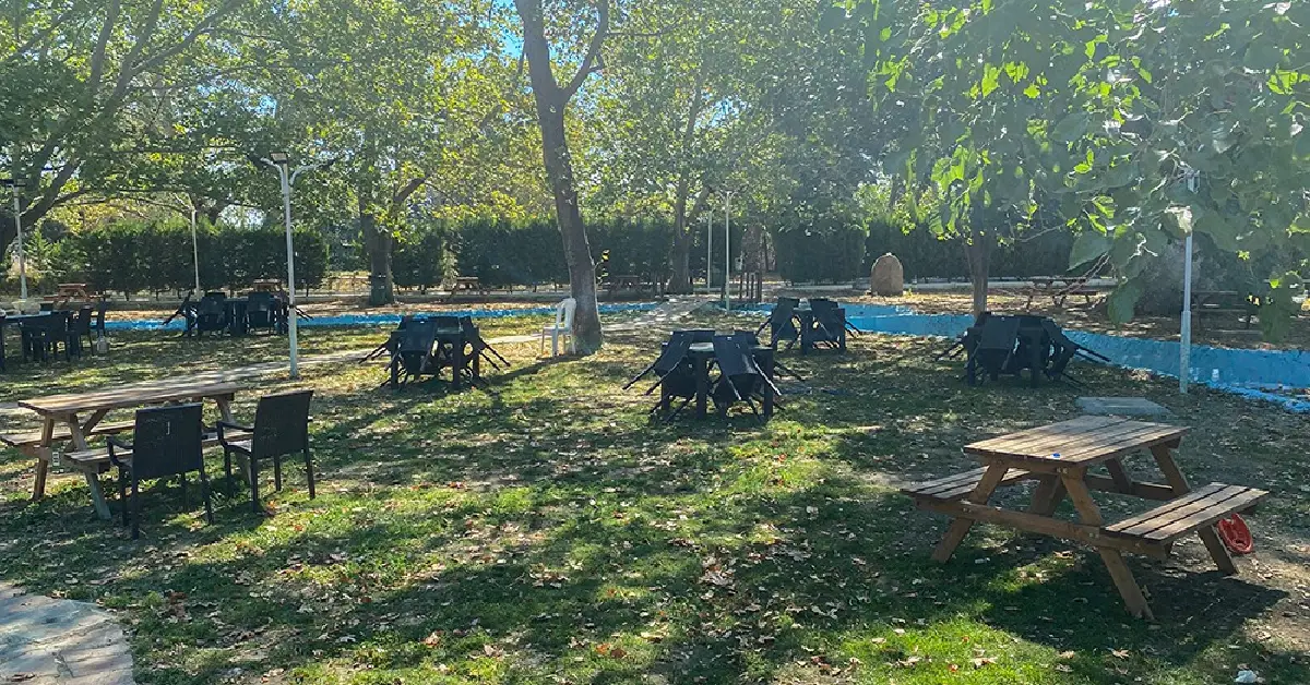 Ayaklı Piknik Alanı 