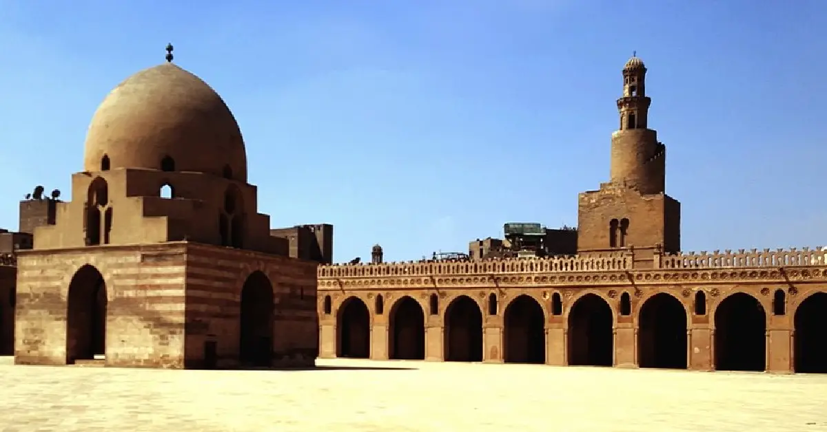 İbn Tulun Camii