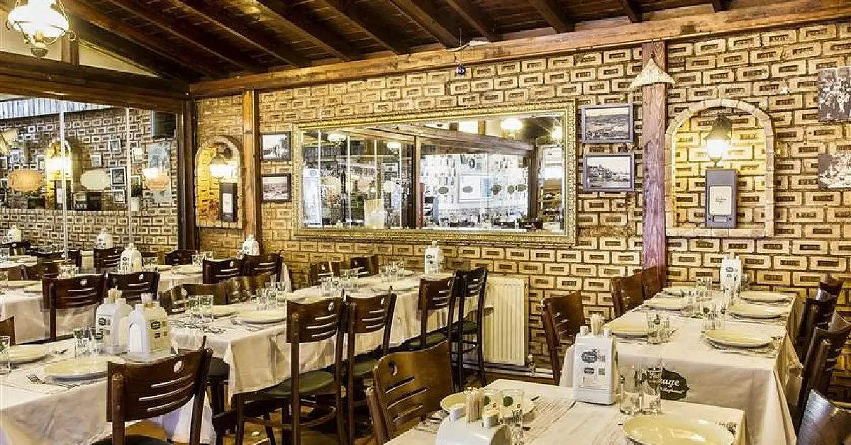 Piraye Kadıköy