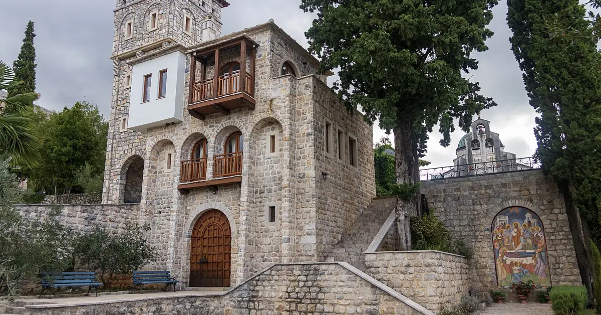 Tvrdos Manastarı