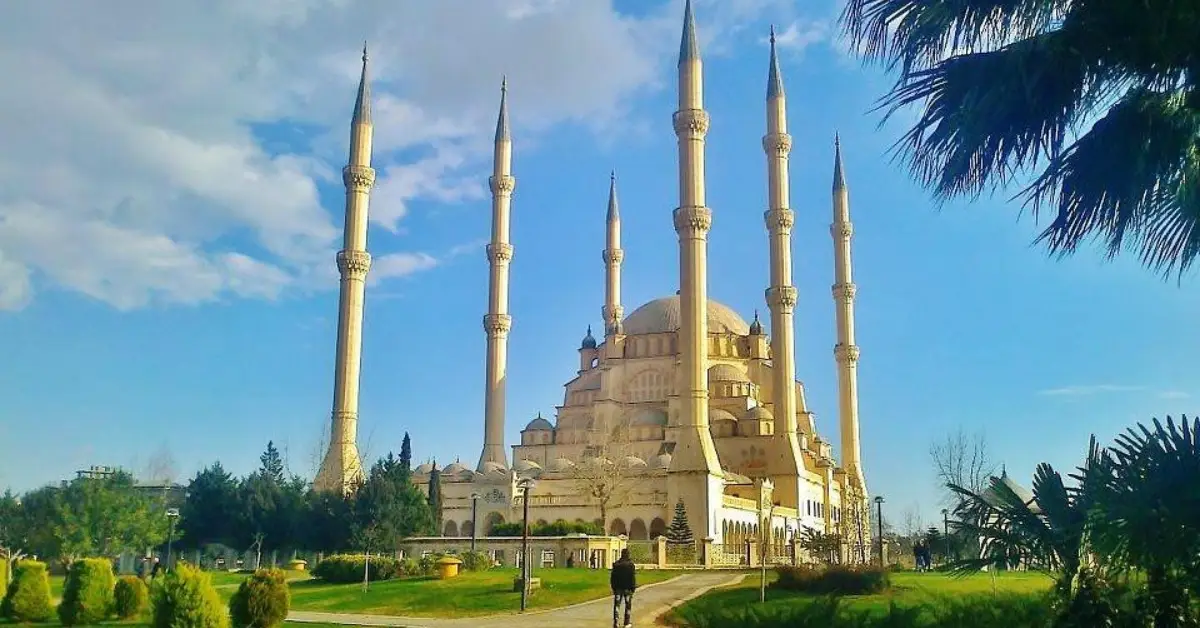 Sabancı Merkez Camii