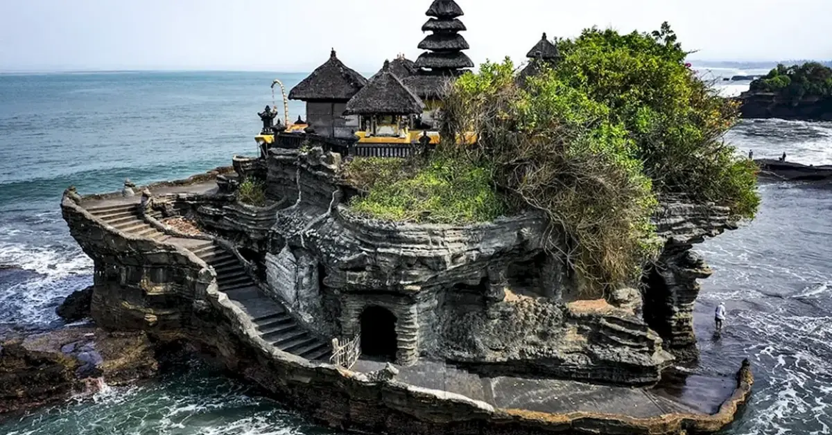 Tanah Lot Tapınağı