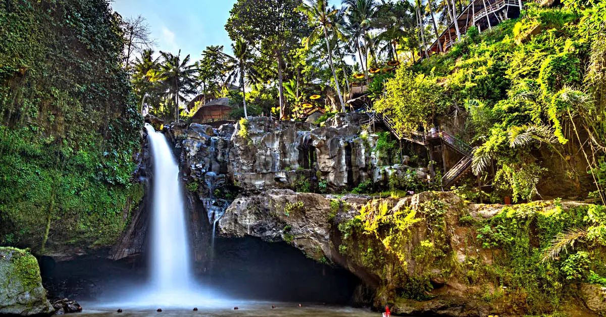 Tegenungan Waterfall