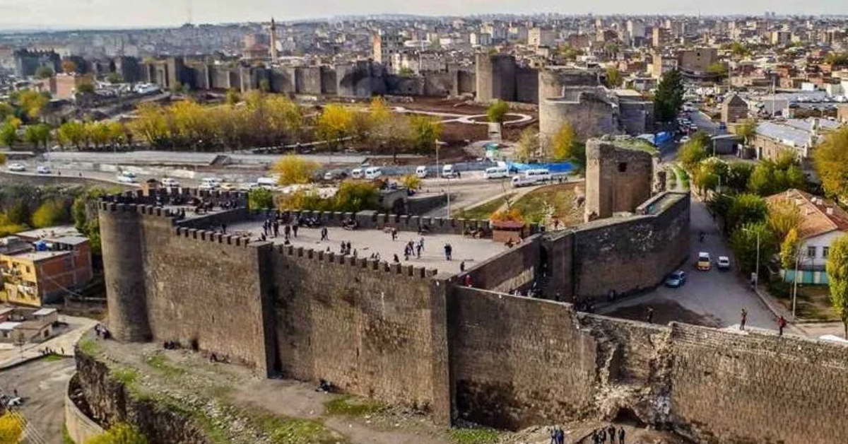 Diyarbakır Surları
