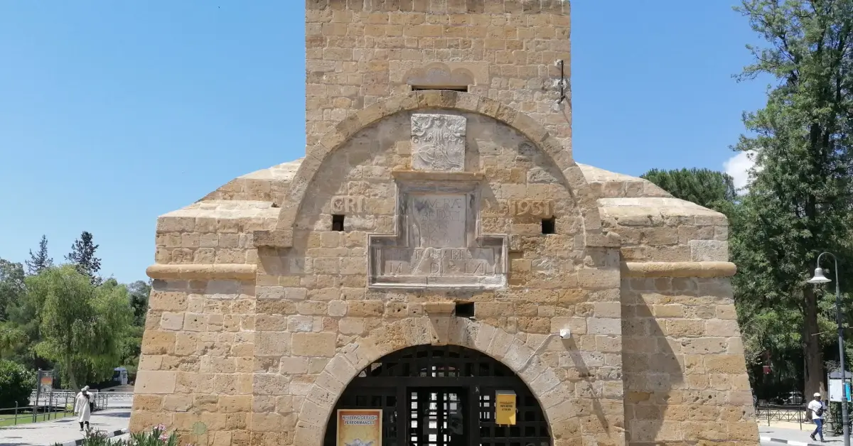 Girne Kapısı