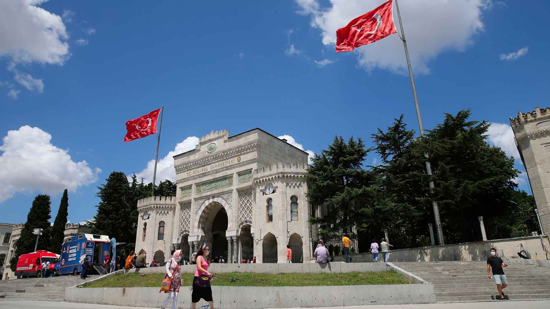 İstanbul üniversite okurken gezilecek yerler
