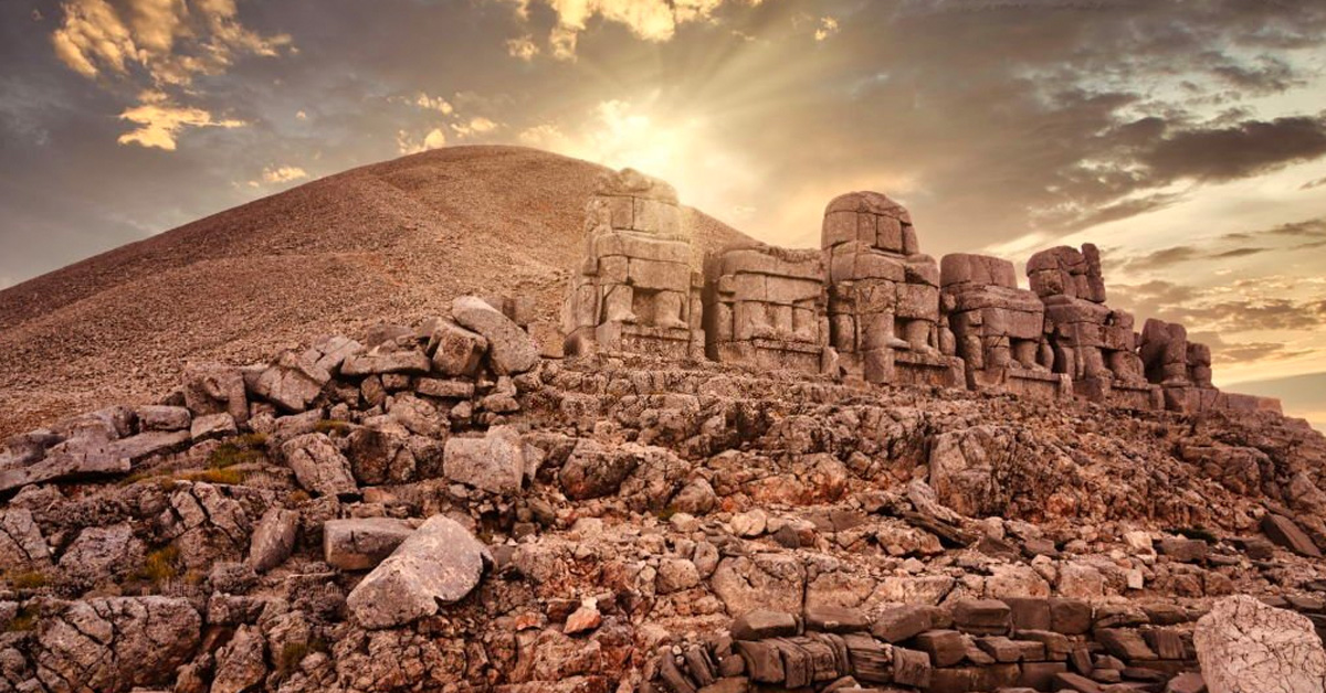 Nemrut Dağının Özelliği Nedir?