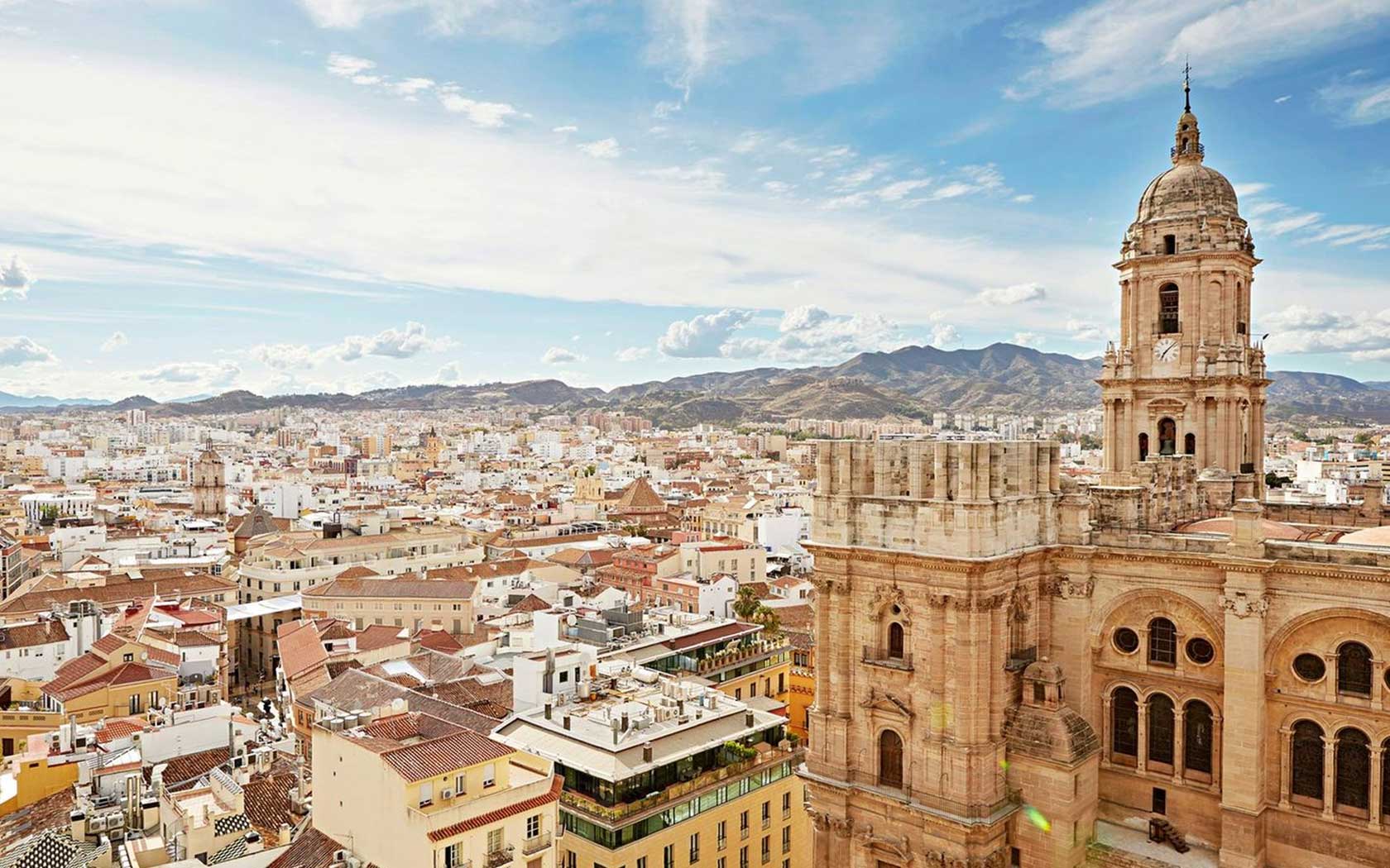 Malaga Hakkında Bilinmesi Gerekenler Gidelimmi.com
