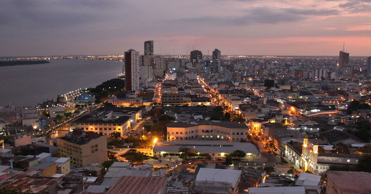Quito ve Guayaquil: Ekvador'un Canlı Şehirleri