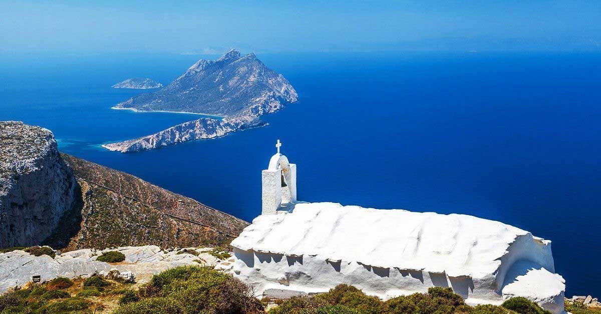 Küçük Adaların Büyük Sırları: Amorgos, Naxos ve Diğerleri