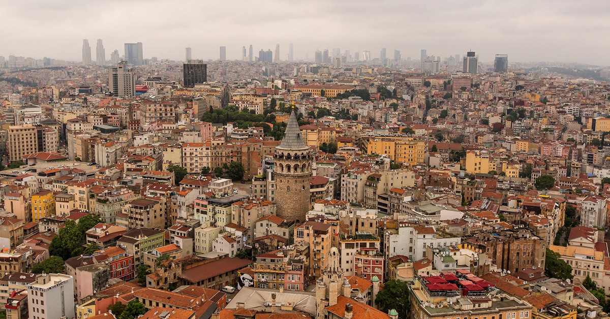 Şehir Kaçamağı: İstanbul ve İzmir'de Kültürel Geziler