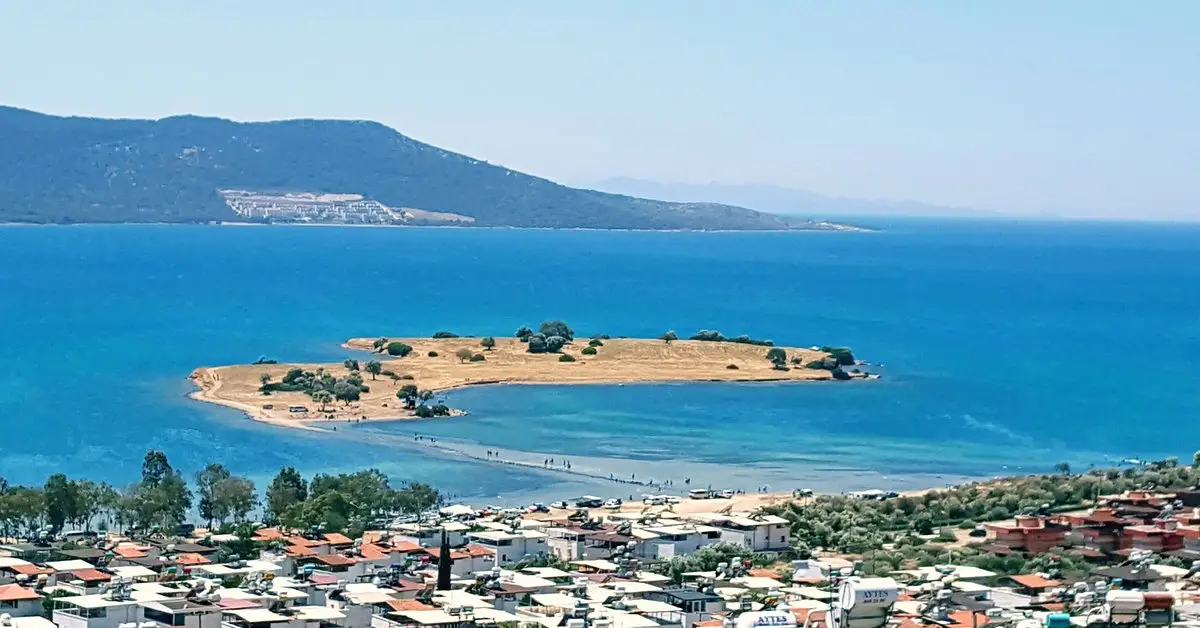 Saplı Ada