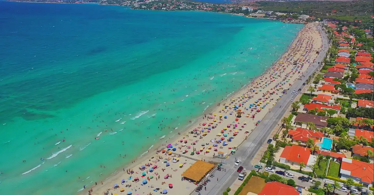 Ilıca Halk Plajı