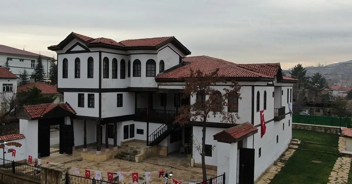 katipler konağı