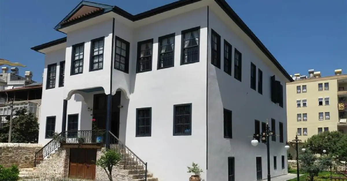 Hüseyin Azakoğlu Kent Müzesi