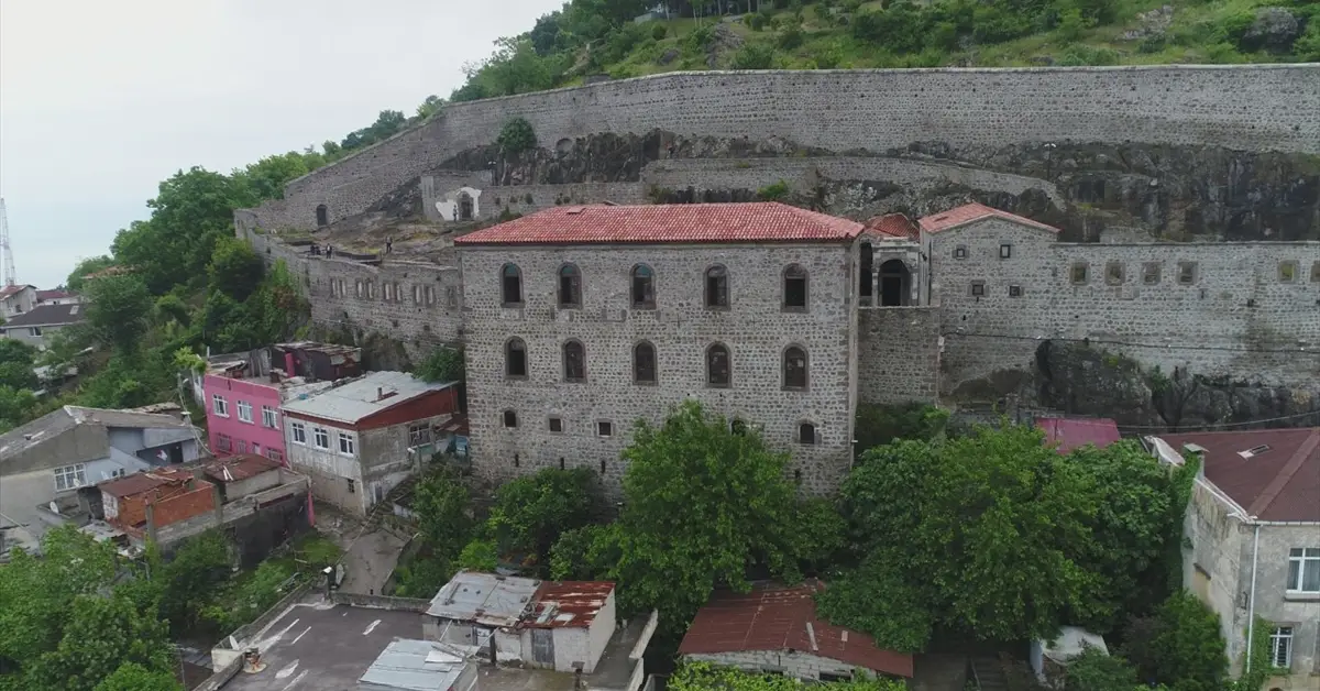 Kızlar Manastırı