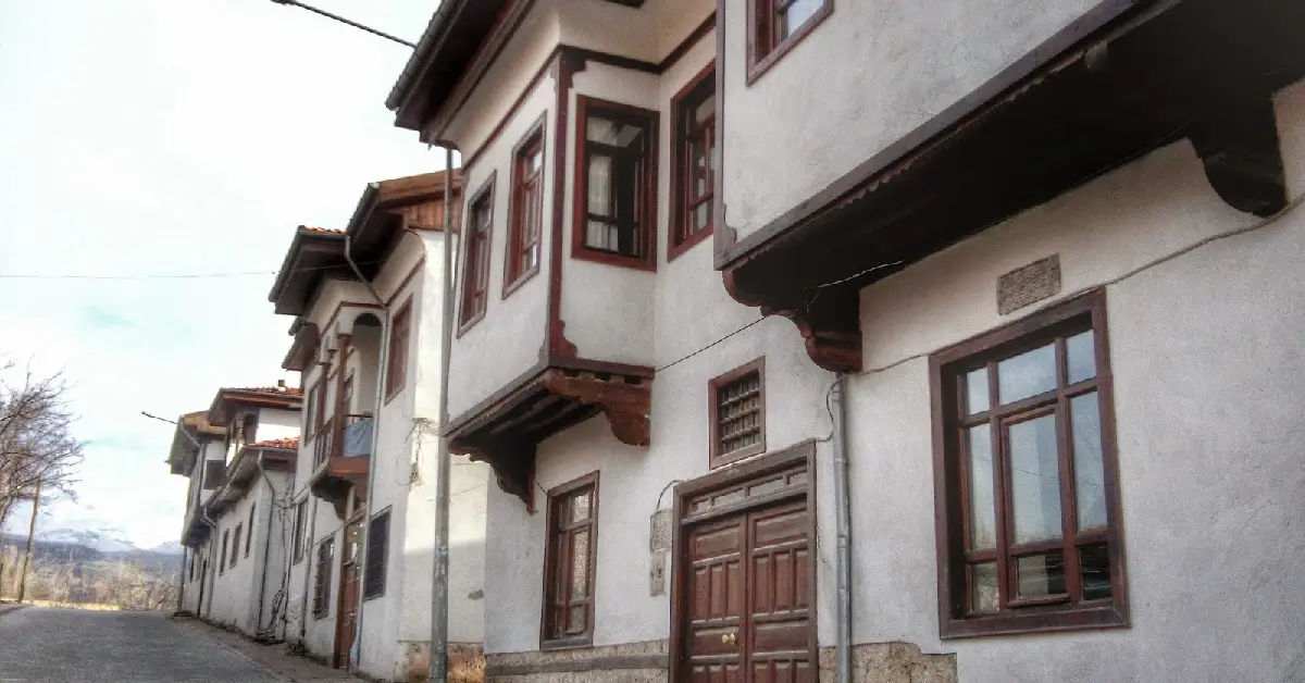 Malatya Yeşilyurt Tarihi Konakları