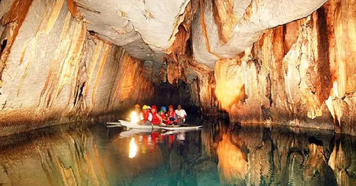 Puerto Princesa Yeraltı Nehri