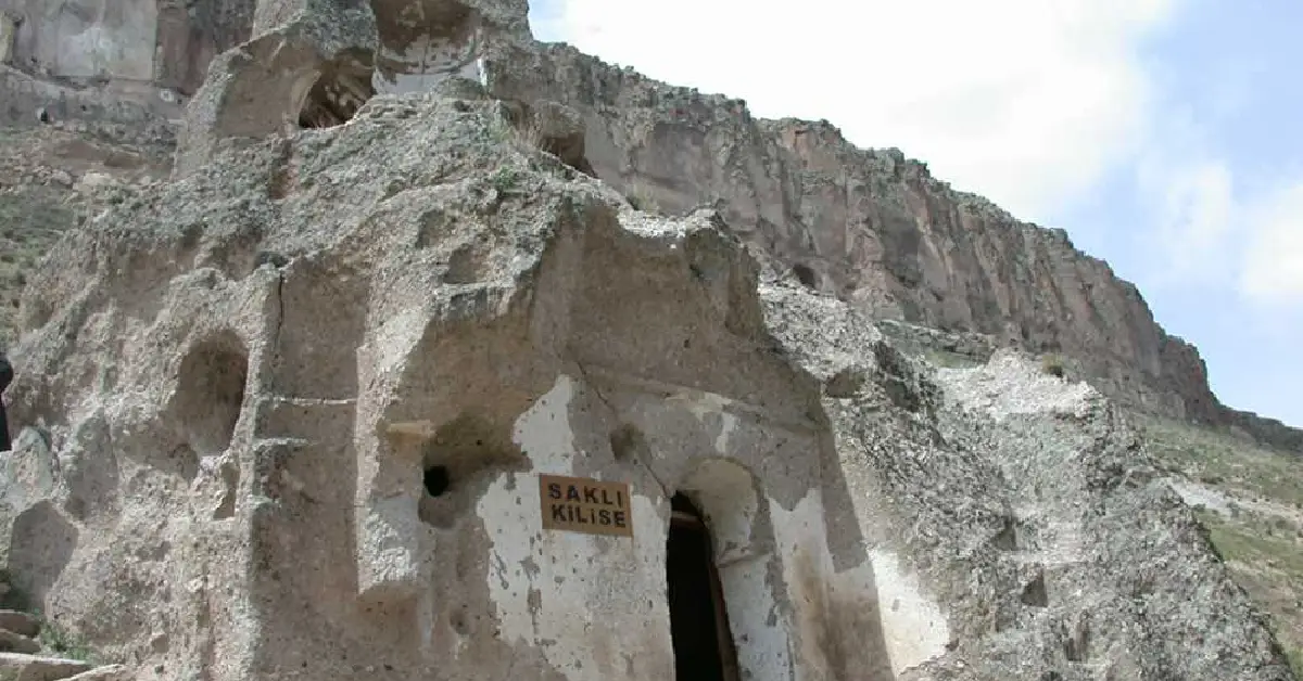 Saklı Kilise