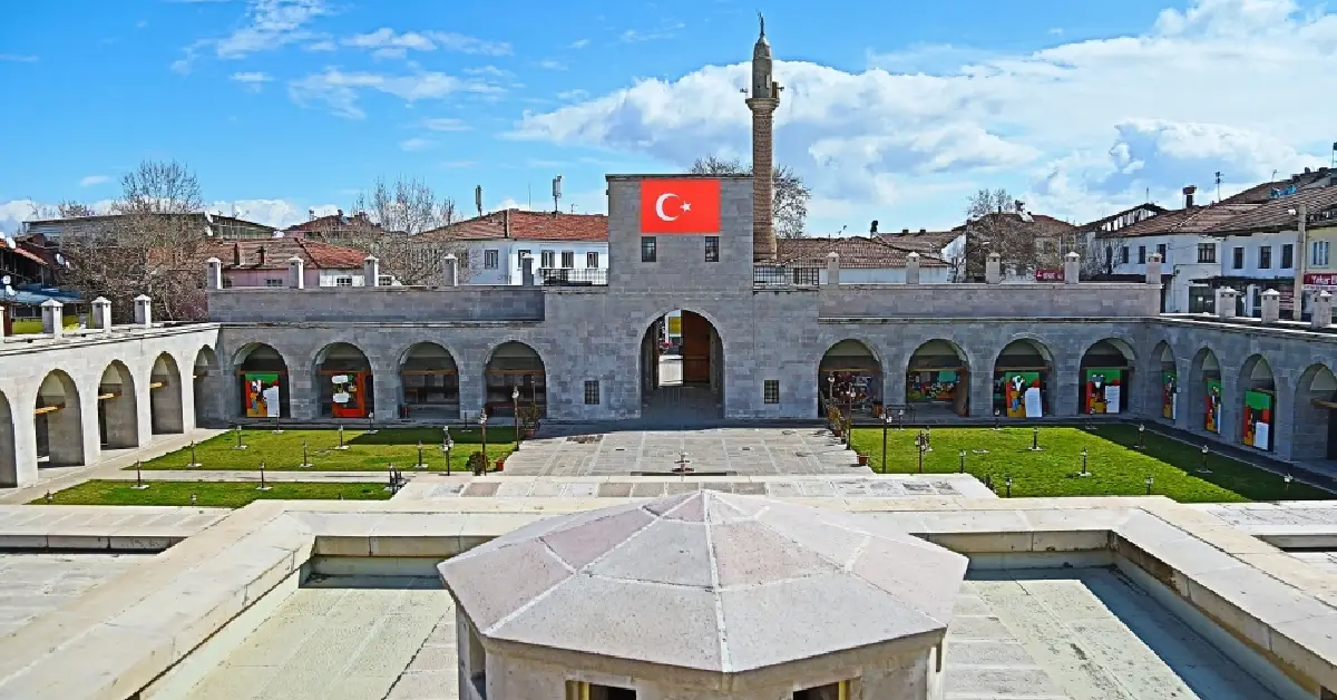 Silahtar Mustafa Paşa Kervansarayı