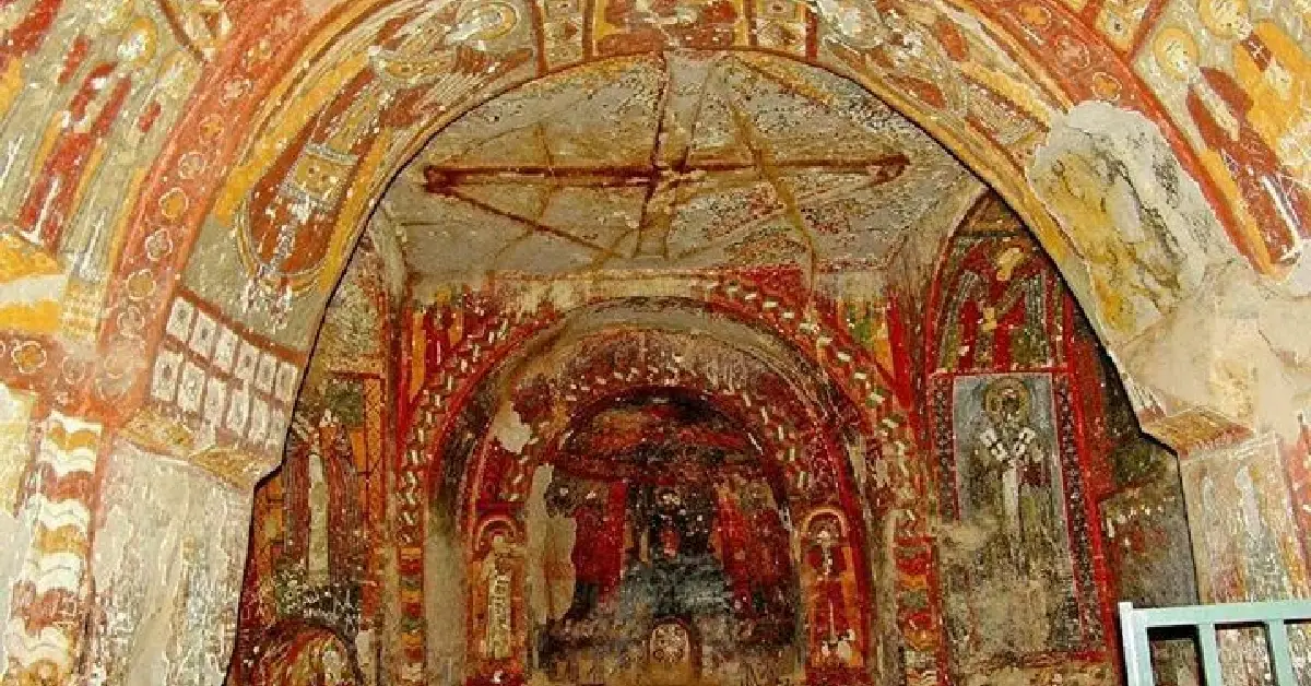 Yılanlı Kilise