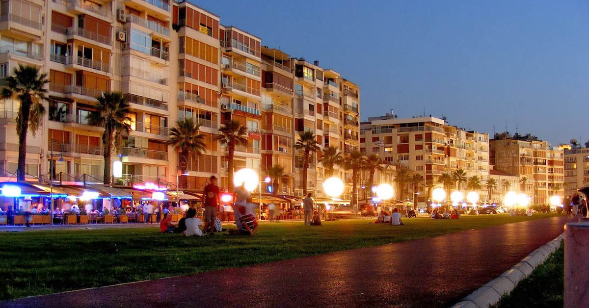 Alsancak Kordon Cimler