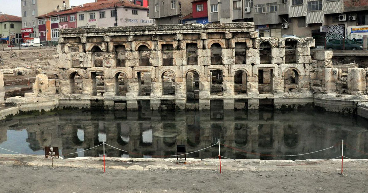 Deliomerli Koyu Roma Hamamlari