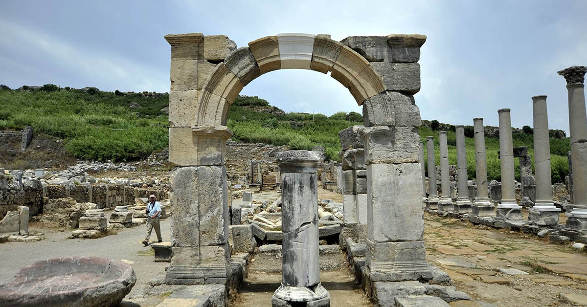 Perge Antik Kenti