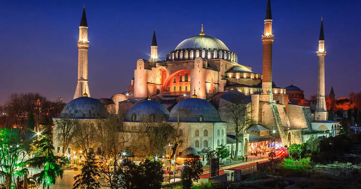 Ayasofya’nın ozellikleri ve Tarihi