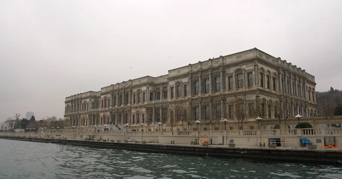 ciragan sarayi