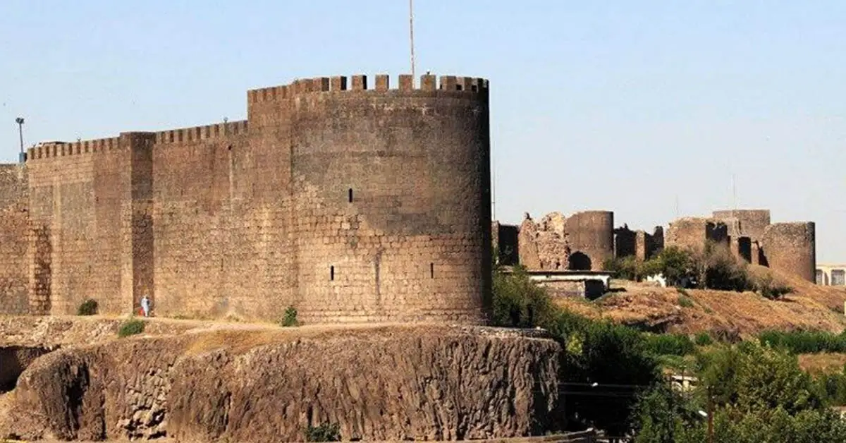 diyarbakir kalesi ve hevsel bahceleri