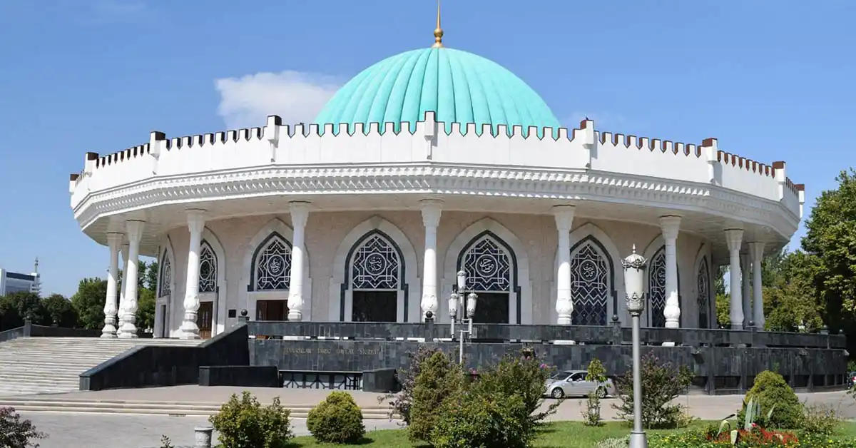 emir timur muzesi