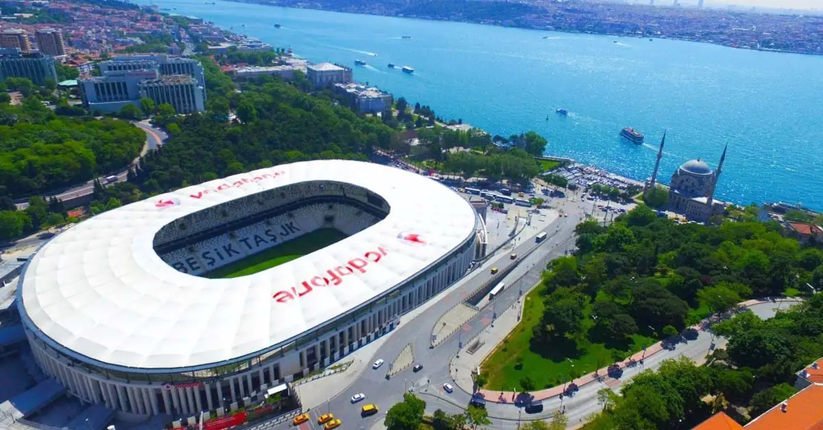 inonu stadyumu vodafone arena stadyumu