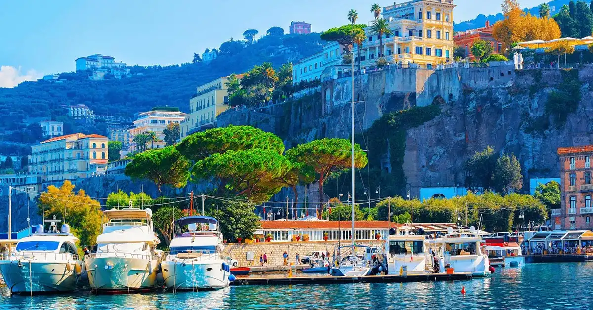 marina grande
