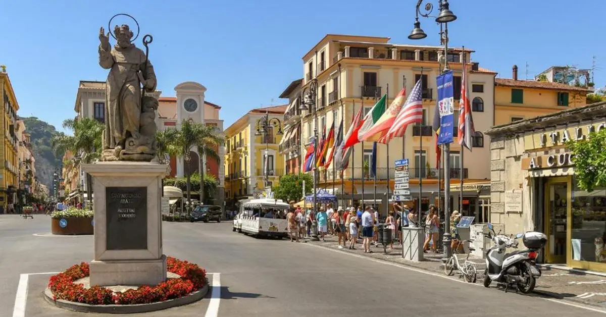 piazza tasso