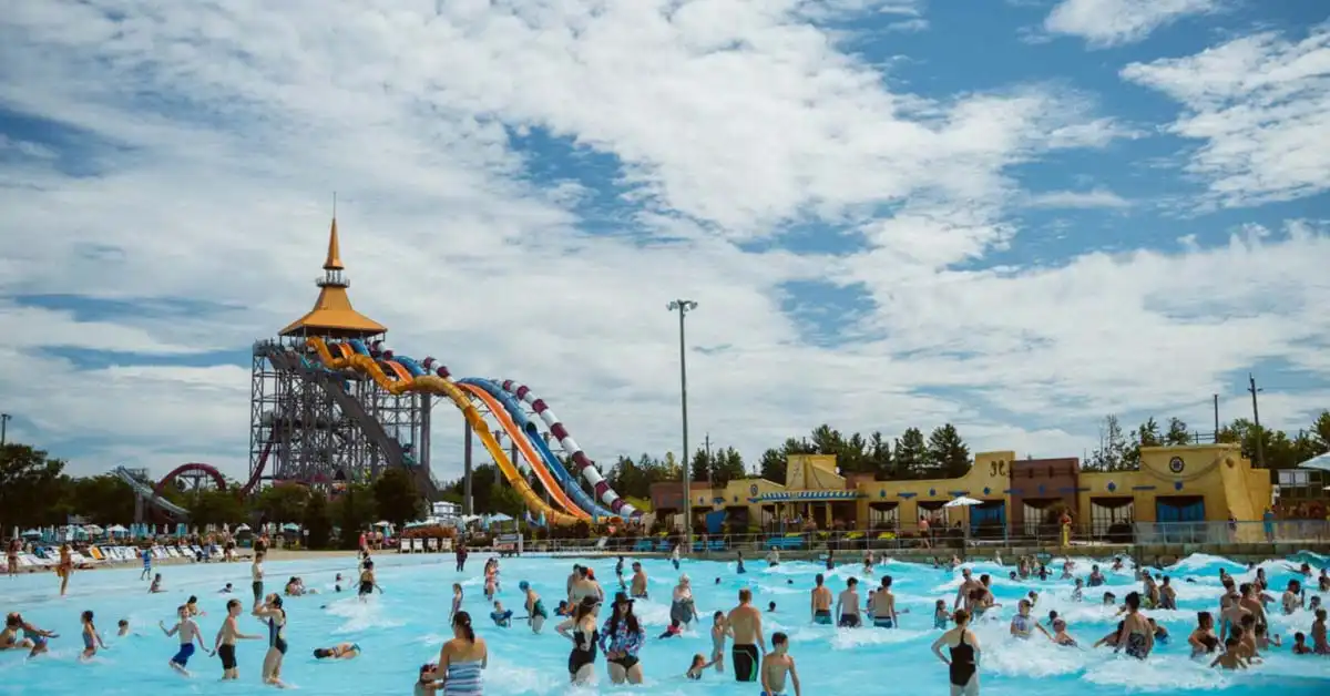 world water park kanada