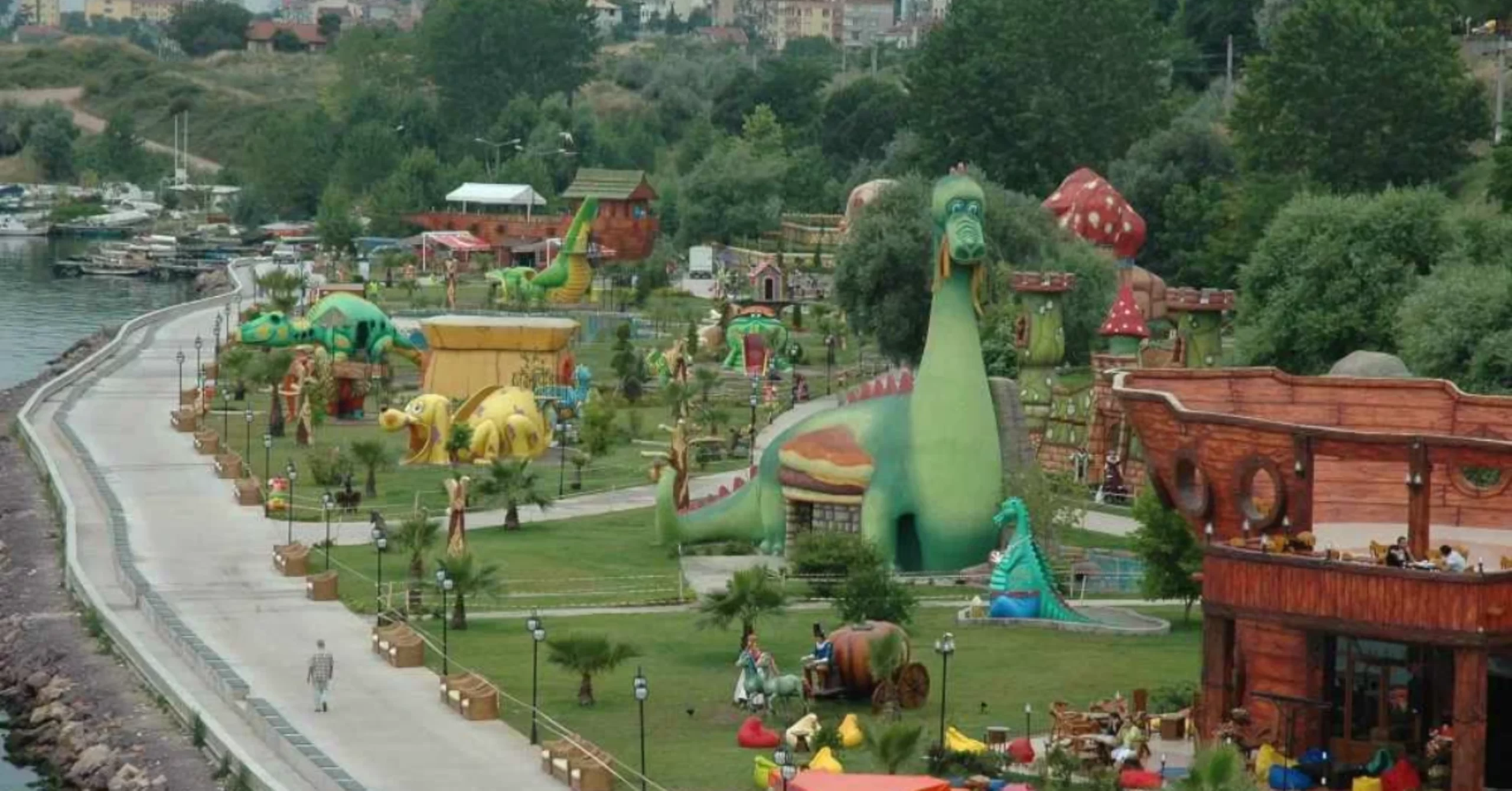 Derince Harikalar Sahili